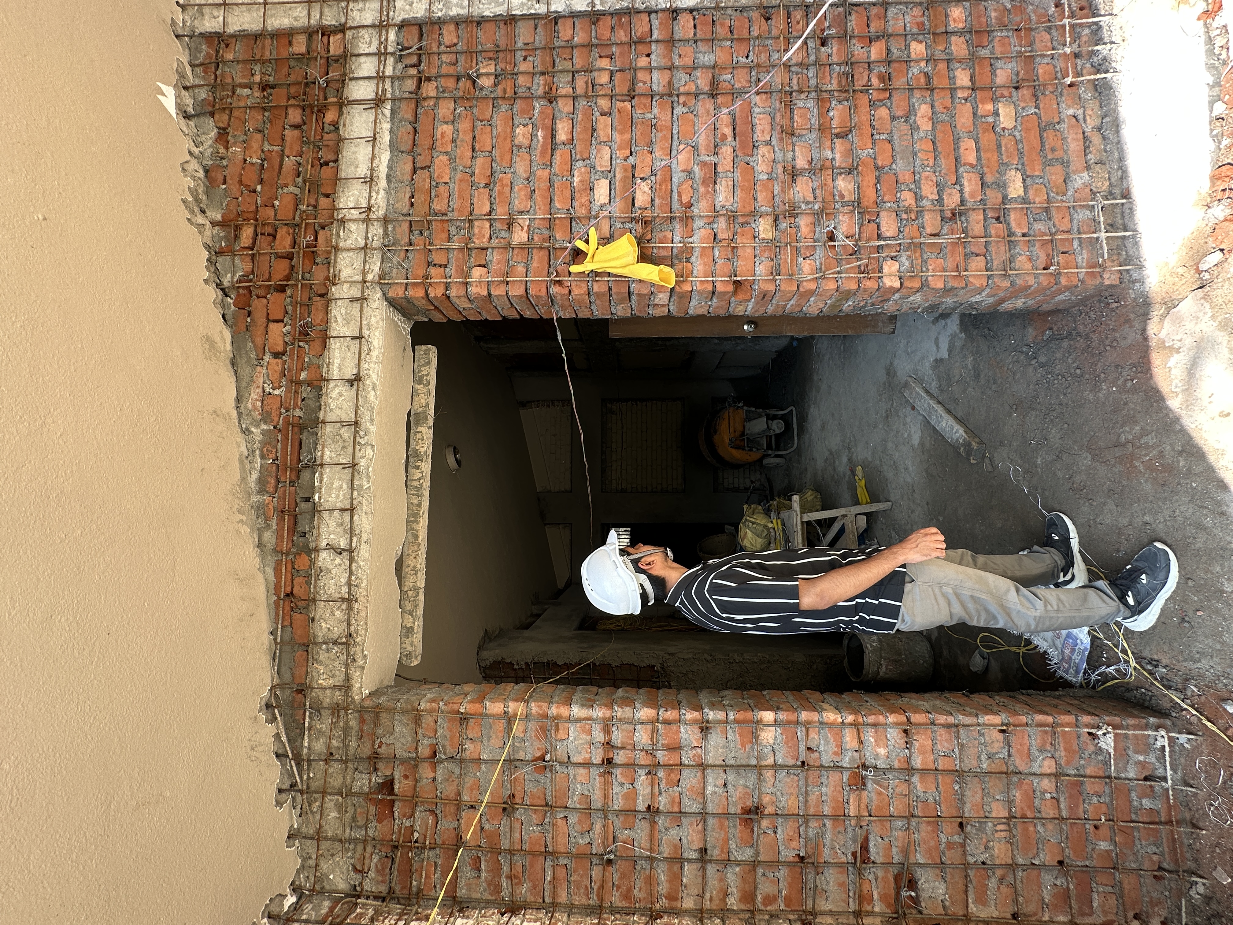Seismic retrofit supervision, diplomatic residence